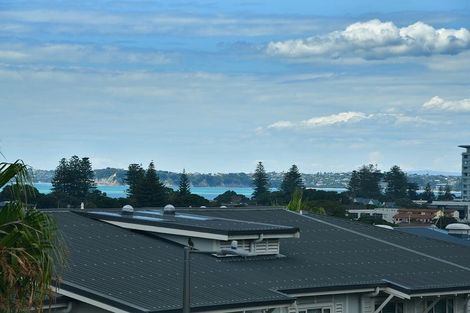 Photo of property in 37 Landmark Terrace, Orewa, 0931
