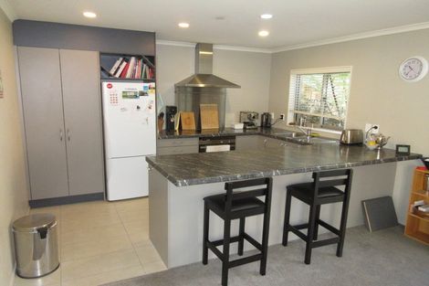 Photo of property in 52 Evergreen Crescent, Trentham, Upper Hutt, 5018