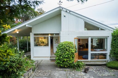 Photo of property in 7 Danube Street, Vauxhall, Dunedin, 9013