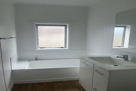 Photo of property in 36 Bear Street, Tirau, 3410