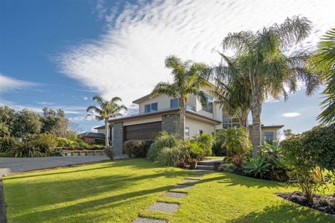 Photo of property in 159 Centennial Drive, Whitianga, 3510