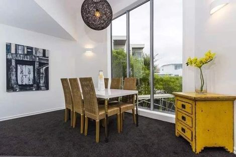 Photo of property in 2/70 Saint Heliers Bay Road, Saint Heliers, Auckland, 1071