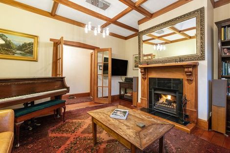 Photo of property in 9 Dover Street, Island Bay, Wellington, 6023