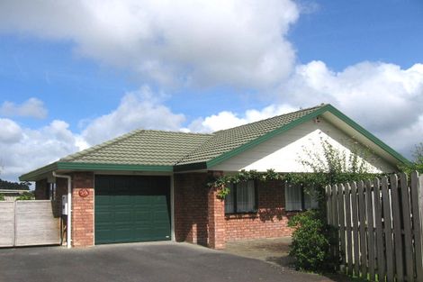 Photo of property in 39a Martin Jugum Lane, Ranui, Auckland, 0612