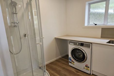 Photo of property in 54 Mana View Road, Paremata, Porirua, 5026