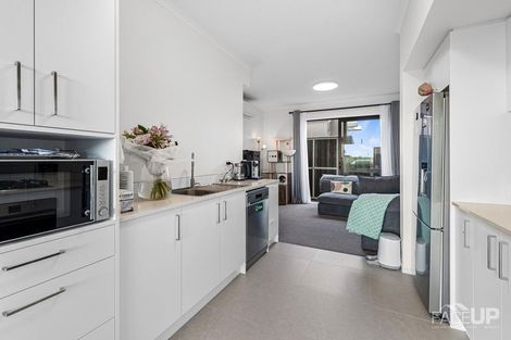 Photo of property in 28 Rahopuru Road, Westgate, Auckland, 0614