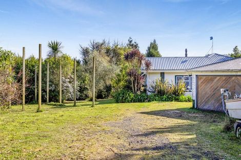 Photo of property in 150 Ackworth Road, Lepperton, New Plymouth, 4373