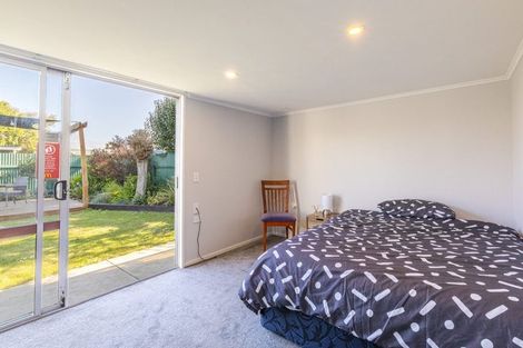 Photo of property in 6 Wynyard Crescent, Tamatea, Napier, 4112
