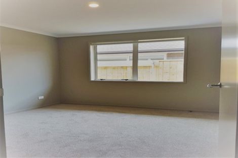 Photo of property in 8 Apostle Mews, Papamoa, 3118