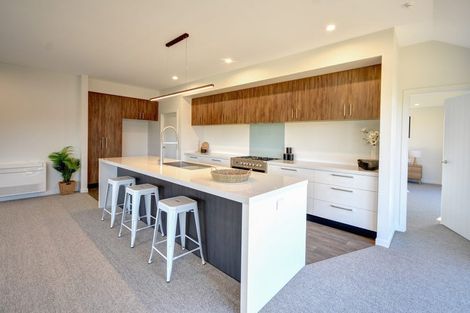 Photo of property in 44 Constitution Avenue, Milton, 9220