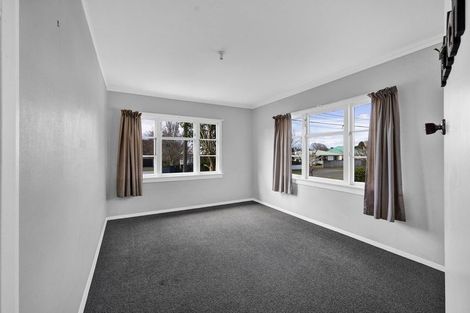 Photo of property in 9 Caplen Street, Hawera, 4610