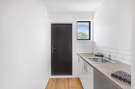 Photo of property in 1/74a Jeffreys Road, Fendalton, Christchurch, 8052