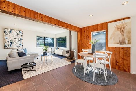 Photo of property in 87 Elizabeth Street, Waikanae, 5036