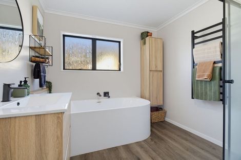 Photo of property in 11 Hahuru Road, Kawerau, 3127
