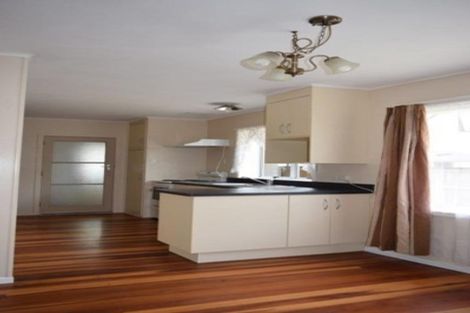 Photo of property in 11 Nevada Road, Silverdale, Hamilton, 3216