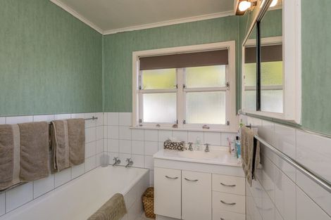 Photo of property in 13 Lemon Street, Otaki, 5512