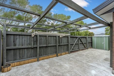 Photo of property in 2/11 Hersham Place, Bromley, Christchurch, 8062