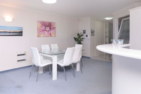 Photo of property in Ocean Apartments, 44-46 Marine Parade, Paraparaumu Beach, Paraparaumu, 5032