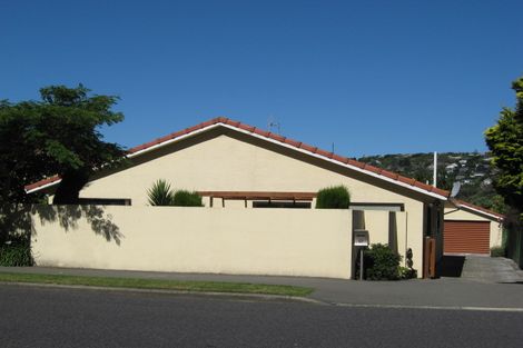 Photo of property in 1/57 Wakefield Avenue, Sumner, Christchurch, 8081