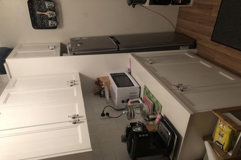 Photo of property in 2 Hogan Street, Pukekohe, 2120