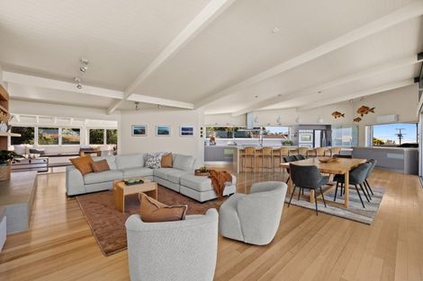 Photo of property in 45 Lincoln Street, Mangawhai Heads, Mangawhai, 0505