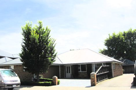 Photo of property in 12 Parade Court, Addington, Christchurch, 8024