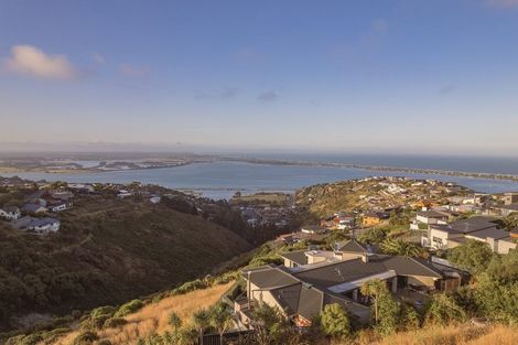 Photo of property in 4 Ti Kouka Eco Lane, Redcliffs, Christchurch, 8081