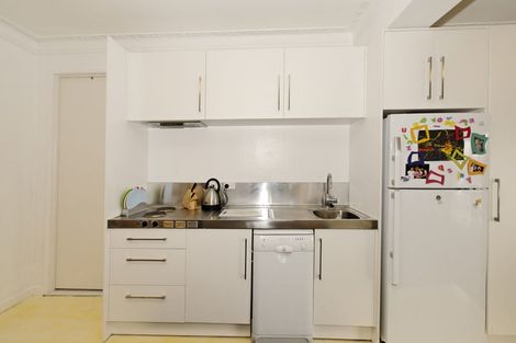 Photo of property in 11a Rangeview Road, Sunnyvale, Auckland, 0612