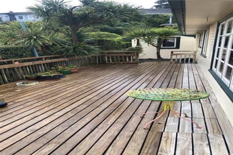 Photo of property in 23 Sheridan Terrace, Johnsonville, Wellington, 6037