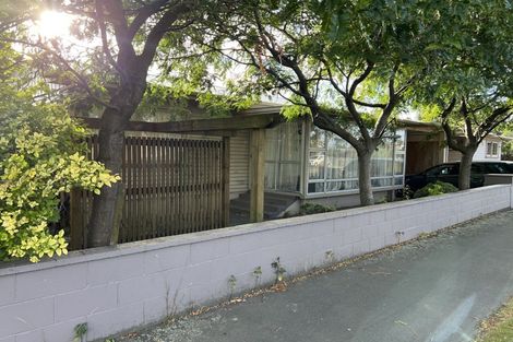 Photo of property in 1a Wood Street, Takaro, Palmerston North, 4410