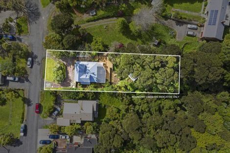 Photo of property in 27 Awhiorangi Promenade, Swanson, Auckland, 0816