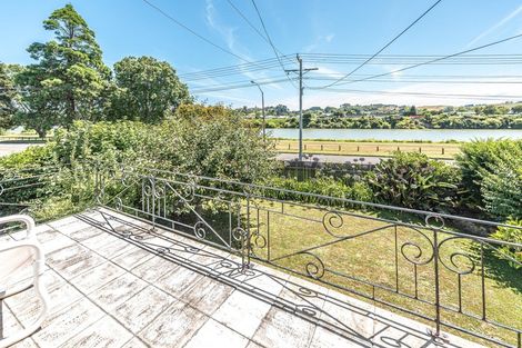 Photo of property in 151 Anzac Parade, Whanganui East, Whanganui, 4500