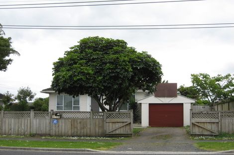 Photo of property in 2/24 Airfield Road, Takanini, 2112