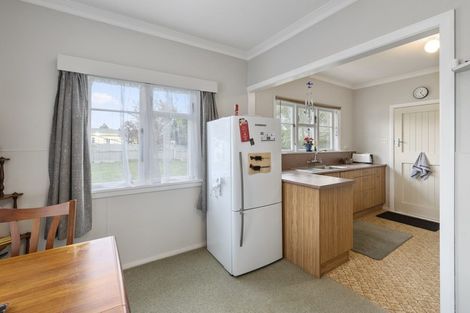 Photo of property in 21 Carlisle Street, Levin, 5510