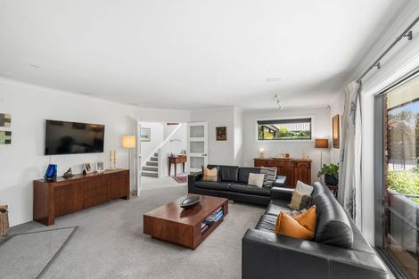 Photo of property in 9 Inglewood Place, Avonhead, Christchurch, 8042