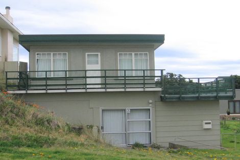 Photo of property in 26 Nelson Street, Foxton Beach, Foxton, 4815