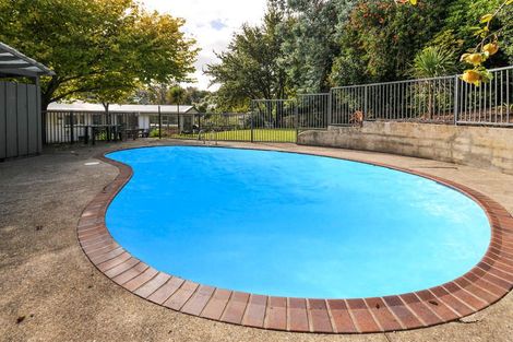 Photo of property in 1/42 Woodlands Crescent, Browns Bay, Auckland, 0630