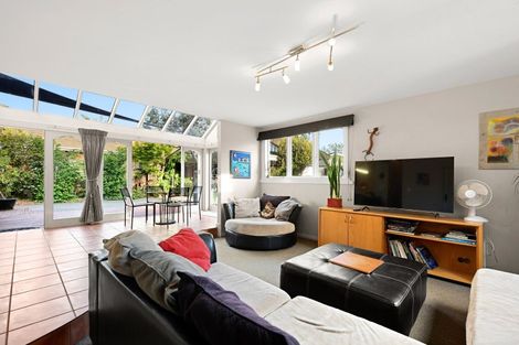 Photo of property in 3 Armagh Street, Hamilton East, Hamilton, 3216