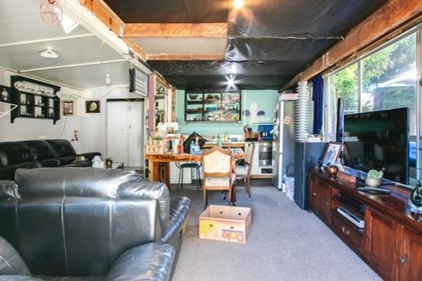 Photo of property in 76 Latham Street, Marewa, Napier, 4110