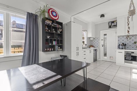 Photo of property in 44 Ormond Street, Woodville, 4920