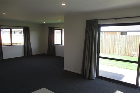Photo of property in 11 Koareare Avenue, Halswell, Christchurch, 8025