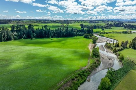 Photo of property in 1678 Kimbolton Road, Cheltenham, Feilding, 4777