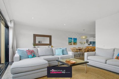 Photo of property in 21 Isitt Road, Hobsonville, Auckland, 0616
