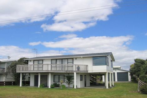 Photo of property in 80 Broadway Road, Waihi Beach, 3611