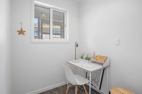 Photo of property in 104a Brunton Crescent, Thames, 3500