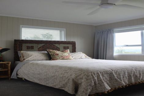 Photo of property in 10 Arawa Place, Onerahi, Whangarei, 0110