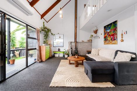 Photo of property in 5b Ross View Terrace, Dinsdale, Hamilton, 3204