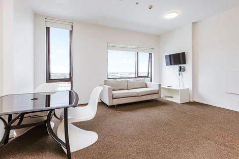 Photo of property in Twin Towers, 1111/17 Putney Way, Manukau, Auckland, 2104