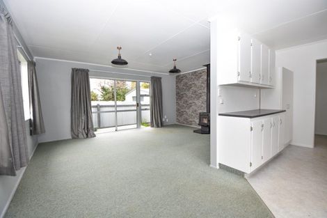 Photo of property in 12 Moore Crescent, Carterton, 5713