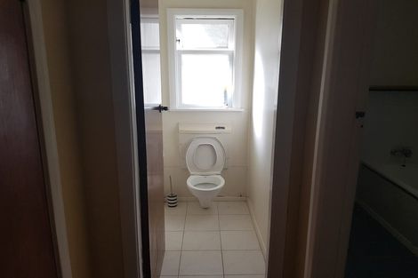 Photo of property in 20 Ashleigh Crescent, Miramar, Wellington, 6022